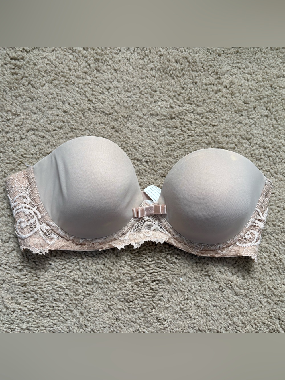 Nude Lace Trim strapless Bra - Nude